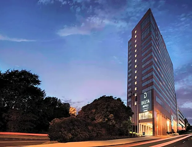 Delta Hotels by Marriott Richmond Downtown hotel detail image 2