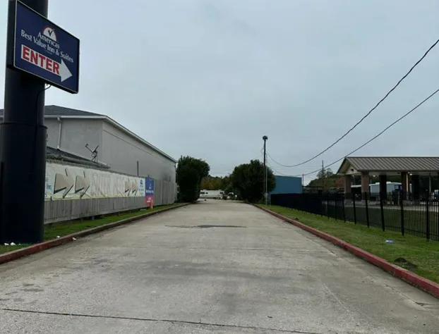 Americas Best Value Inn & Suites Groves Port Arthur hotel detail image 2