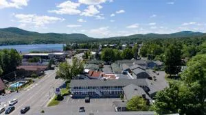 Adirondack Retreat Inn & Suites hotel hero