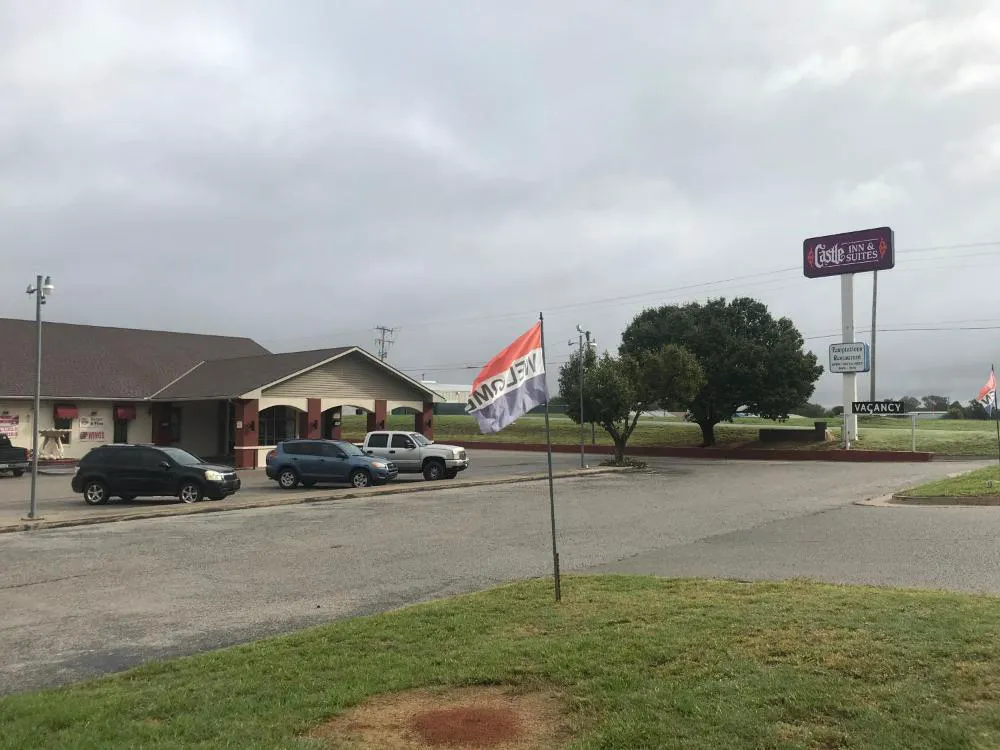 Castle Inn & Suites Anadarko hotel hero