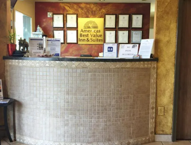 Americas Best Value Inn & Suites University Ave hotel detail image 4