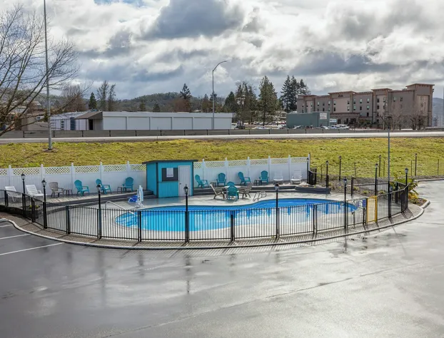 Rosewood Inn and Suites hotel detail image 3