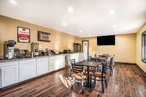 Econo Lodge Oskaloosa hotel detail image 3