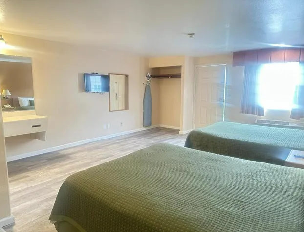 Royal Inn hotel detail image 2