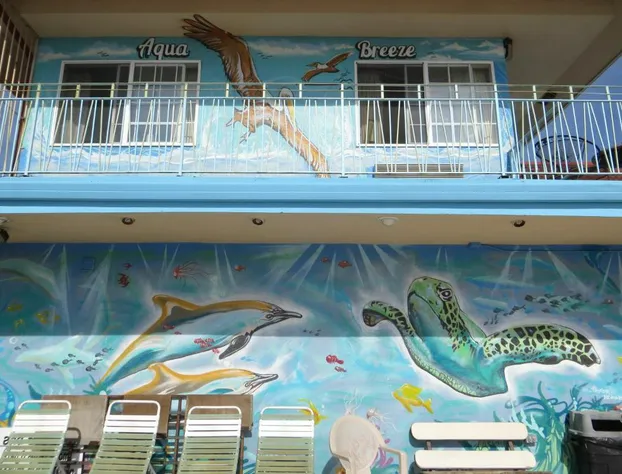 Aqua Breeze Inn hotel detail image 1