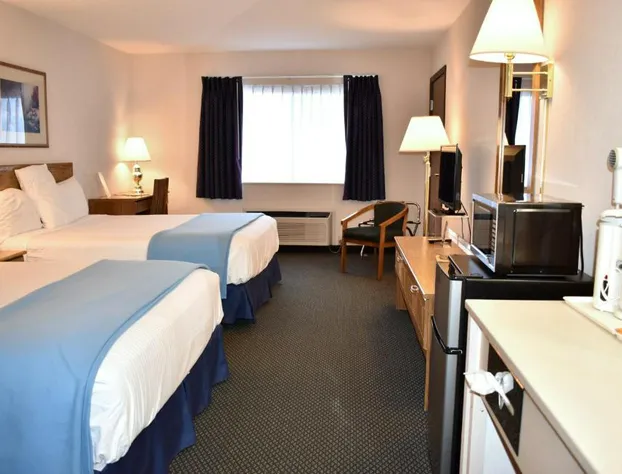 Americas Best Value Inn Tahquamenon Country hotel detail image 2