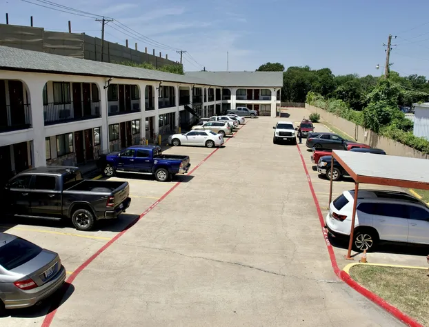 Executive Inn of Arlington, Near AT&T Stadium hotel detail image 1