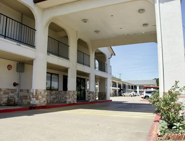 Executive Inn of Arlington, Near AT&T Stadium hotel detail image 2