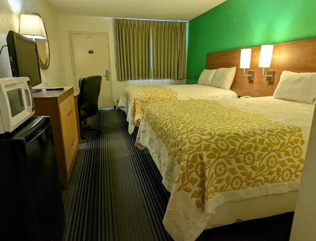 Budget Host Inn hotel detail image 3