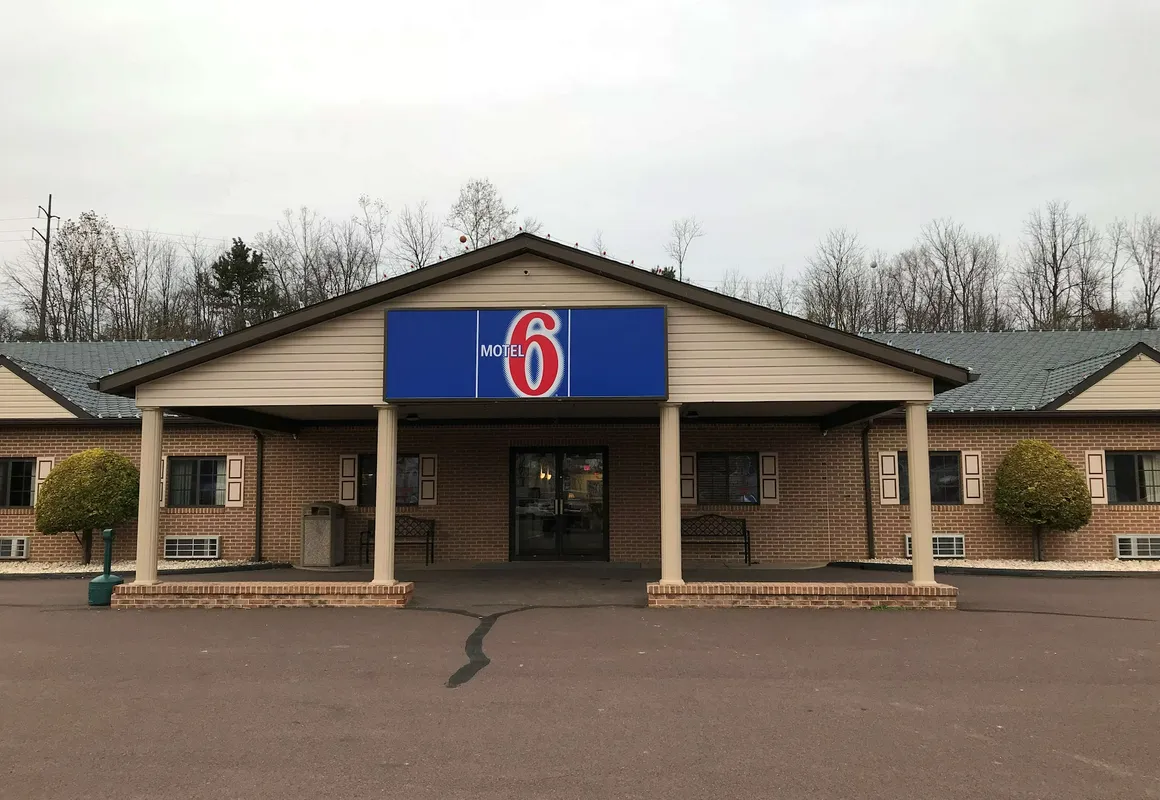 Motel 6 Bloomsburg, PA hotel hero
