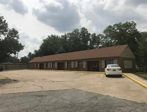 Budget Host Village Inn hotel detail image 4