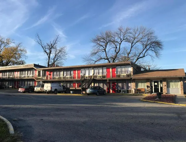 Budget Host Village Inn hotel detail image 2