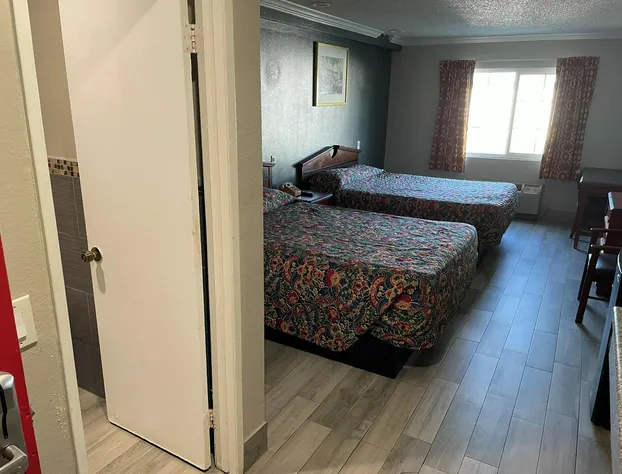 Heritage Inn And Suites hotel detail image 4