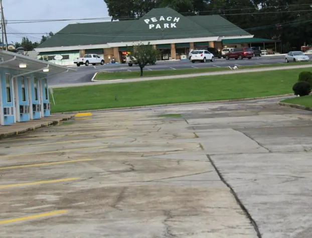 Scottish Inn - Clanton hotel detail image 4