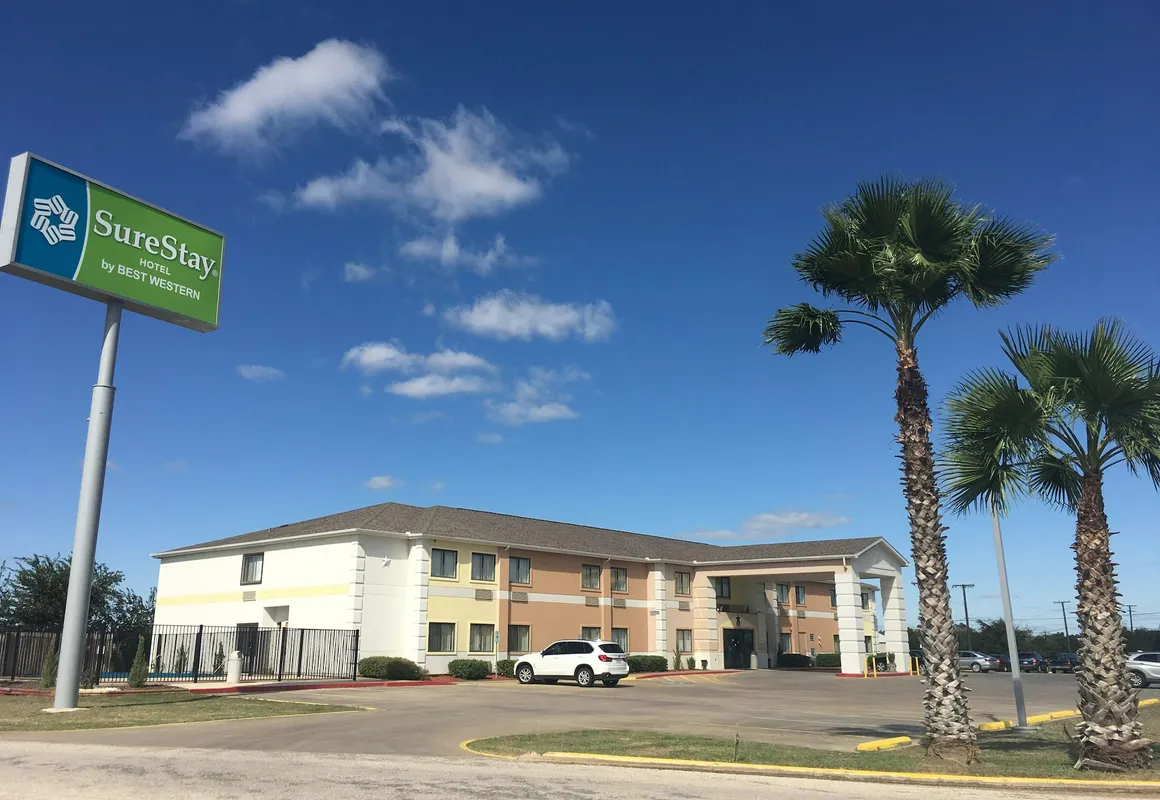 SureStay Hotel by Best Western Weimar hotel hero