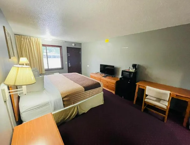 Sparta Inn hotel detail image 1