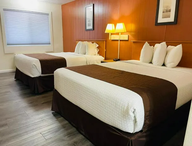 Sparta Inn hotel detail image 4