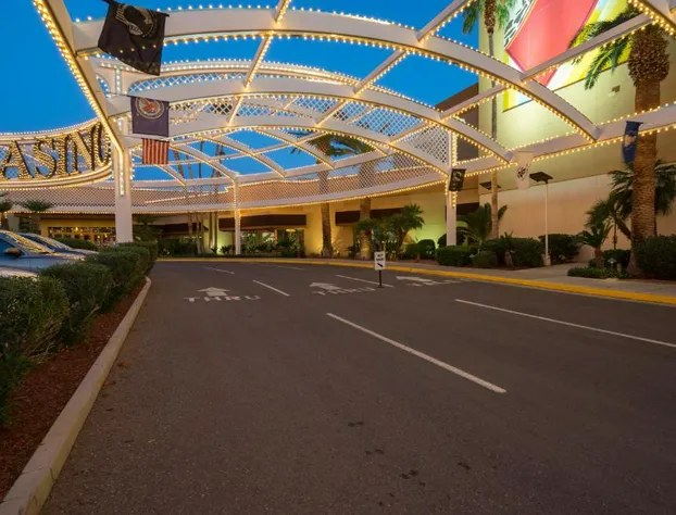 Golden Nugget Laughlin hotel detail image 3