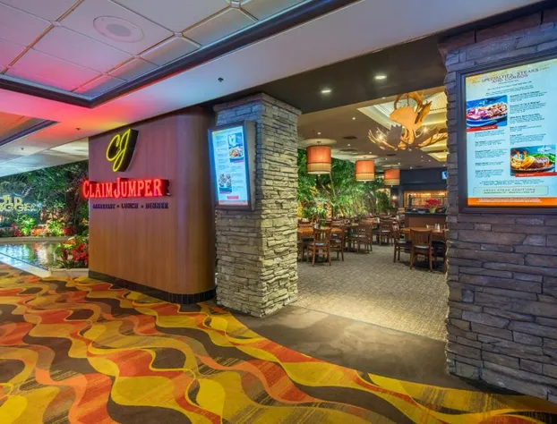 Golden Nugget Laughlin hotel detail image 4