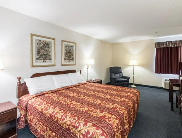 Quality Express Inn & Suites hotel detail image 3