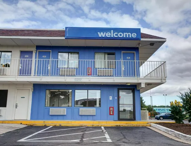 Motel 6 Elkton, MD hotel detail image 1