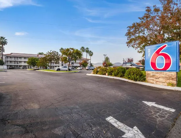 Studio 6 Fairfield, CA - Napa Valley hotel detail image 1