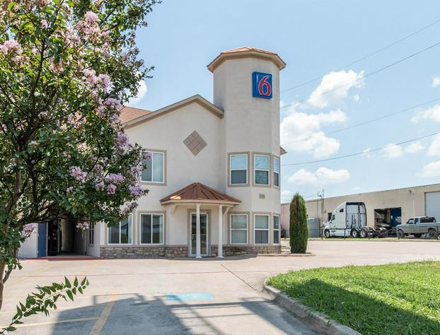 Motel 6-Hutchins TX hotel detail image 3