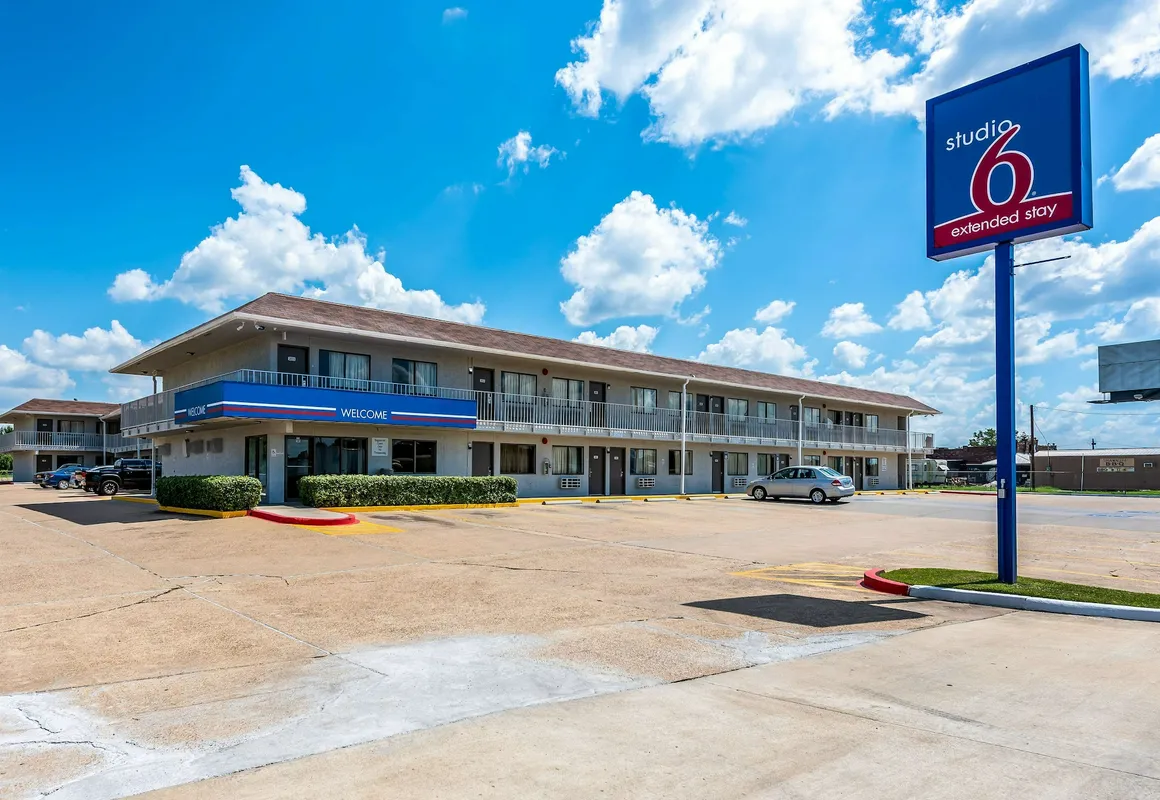 Studio 6 Monroe, LA - Hwy 165 hotel hero