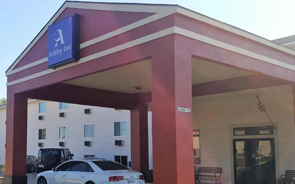 Quality Inn Ponca City hotel hero