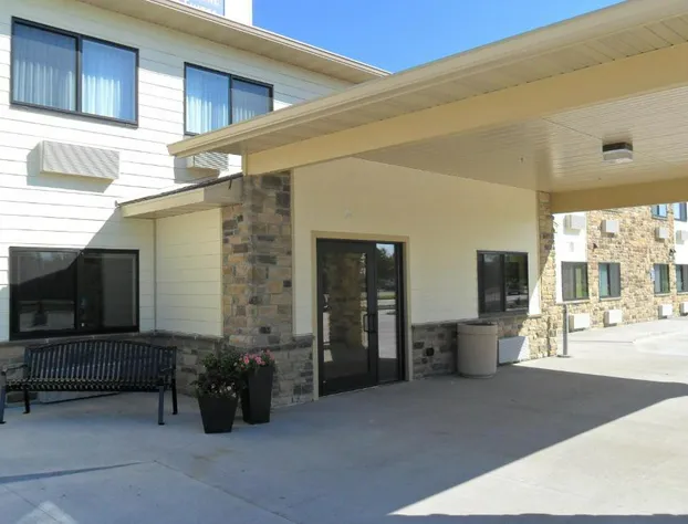 Cobblestone Inn & Suites – Fort Dodge hotel detail image 3