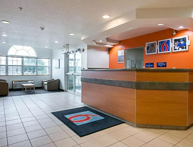 Motel 6 Sycamore, IL hotel detail image 4