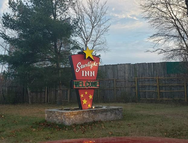 Starlight Inn hotel detail image 3