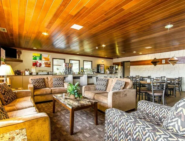 Quality Inn La Crosse North hotel detail image 3