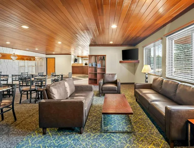 Quality Inn La Crosse North hotel detail image 4