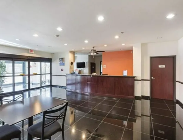 Budget Inn and Suites hotel detail image 3