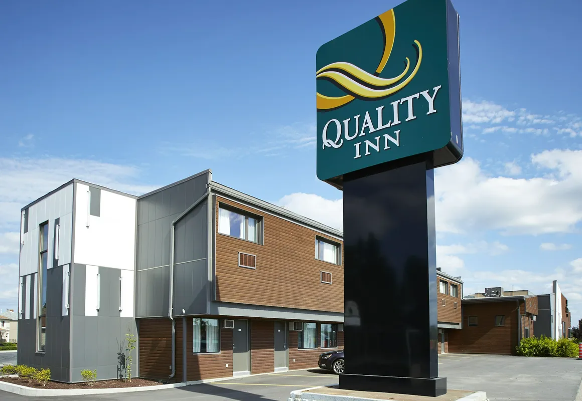 Quality Inn Rouyn - Noranda hotel hero
