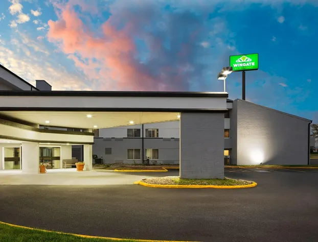 Wingate by Wyndham Lincoln Airport East I-80 hotel detail image 1