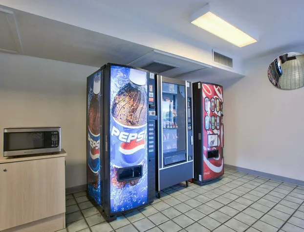 Motel 6 Valdosta, GA - University hotel detail image 4