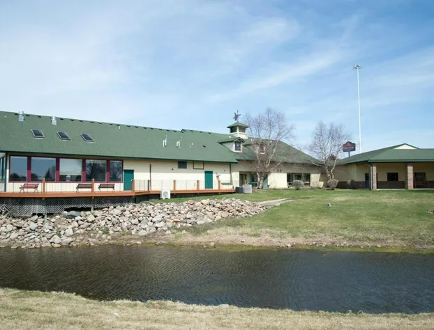 HomeTown Inn & Suites hotel detail image 2