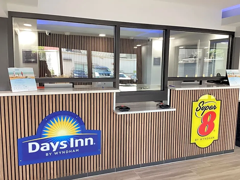 Days Inn by Wyndham Baltimore Northwest hotel hero