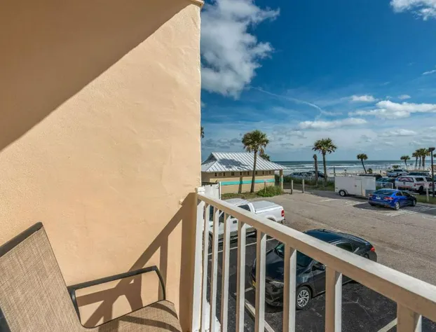 Quality Inn Daytona Beach Oceanfront hotel detail image 2