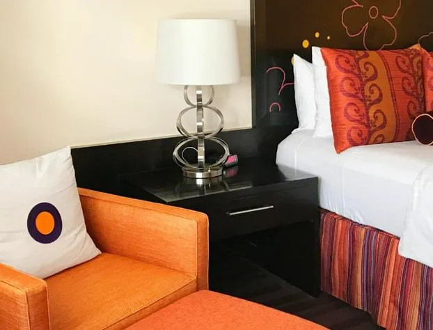 Washington Plaza Hotel hotel detail image 4