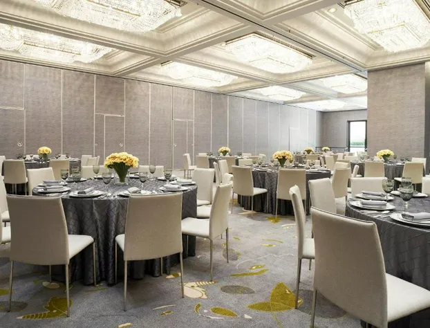 Park Lane New York hotel detail image 1