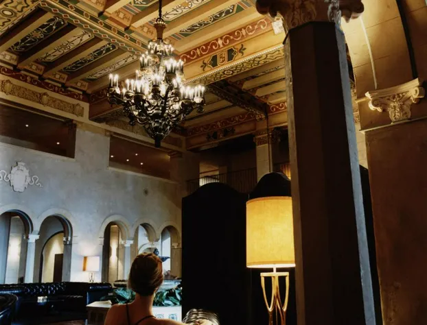 The Hollywood Roosevelt hotel detail image 2