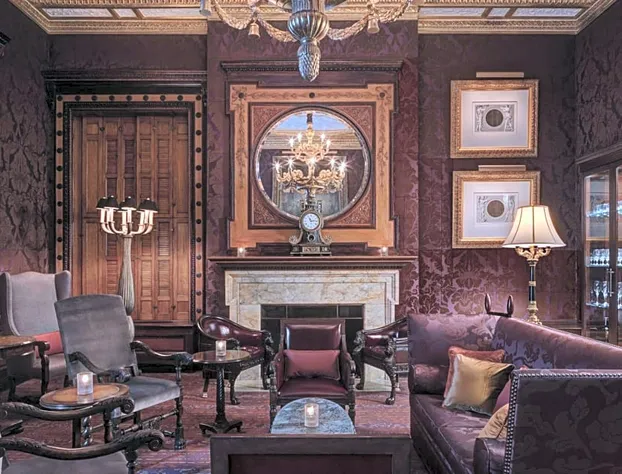 Lotte New York Palace hotel detail image 1