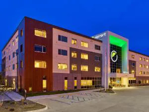 Element Fargo hotel hero