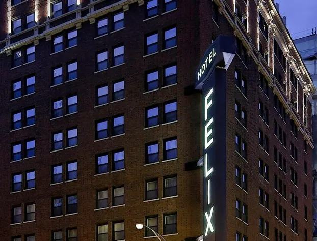 Hotel Felix River North/Magnificent Mile hotel detail image 1