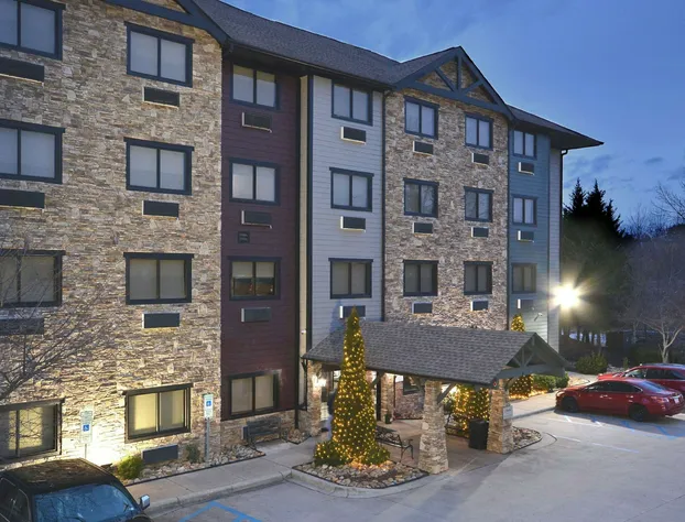 Brookstone Lodge near Biltmore Village, an Ascend Collection Hotel hotel detail image 2