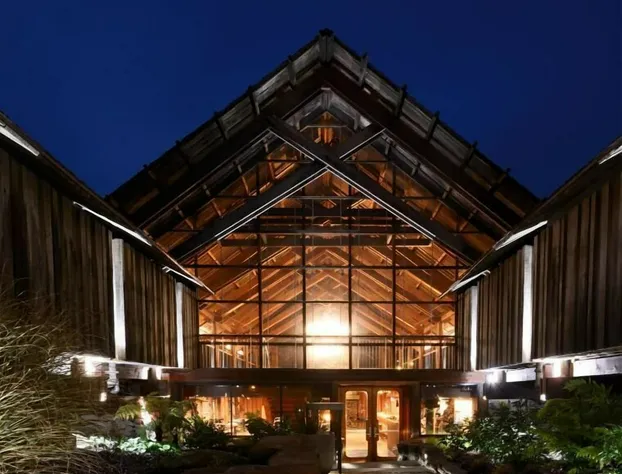 Timber Cove Resort hotel detail image 2