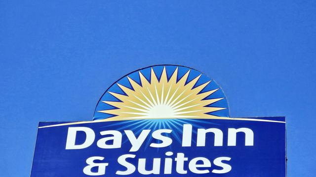 Days Inn by Wyndham Rolla hotel detail image 1